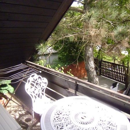 Garden Etterem Kavezo Es Panzio Tahitófalu Exterior foto